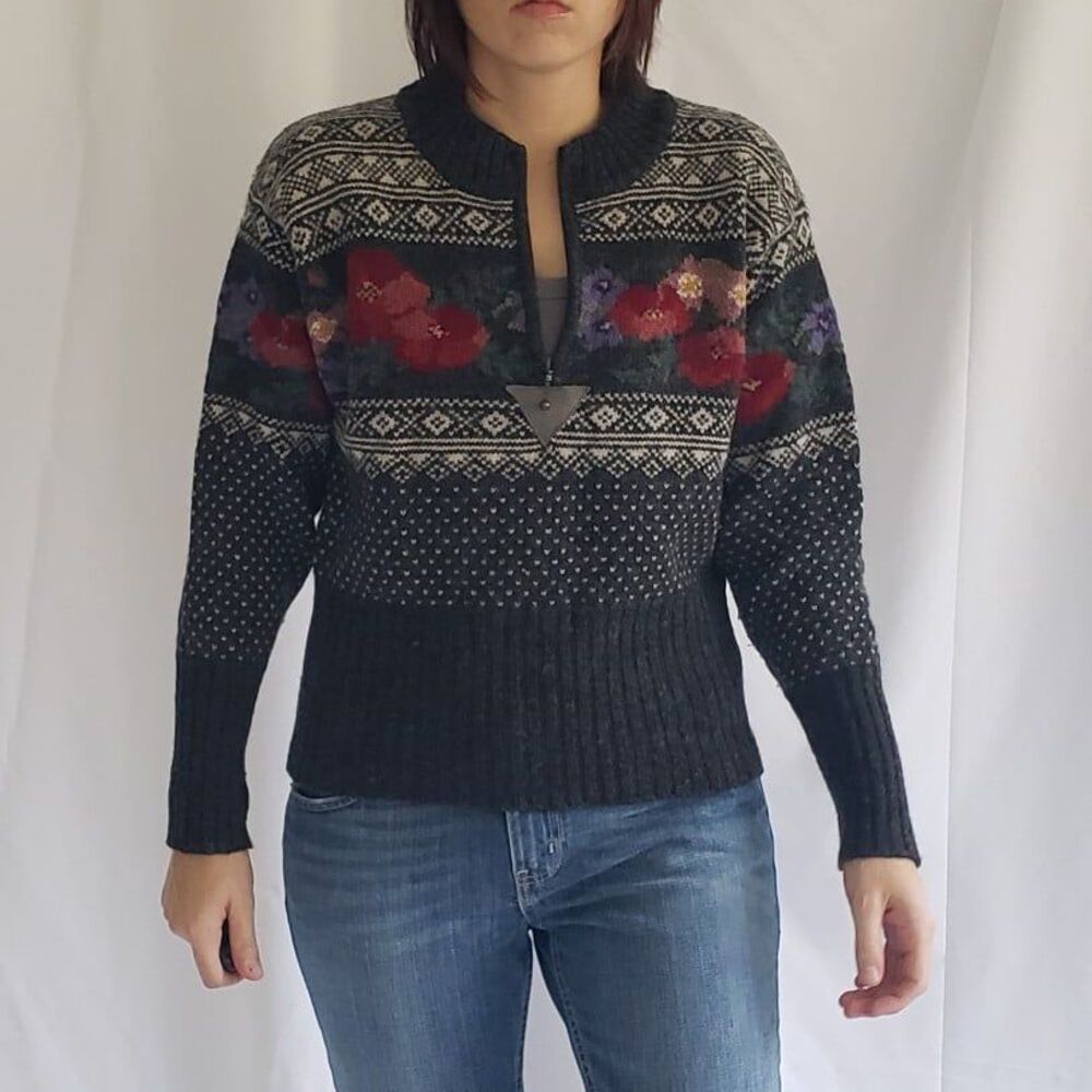 90s Icelandic Gray Floral Half Zip Wool Sweater